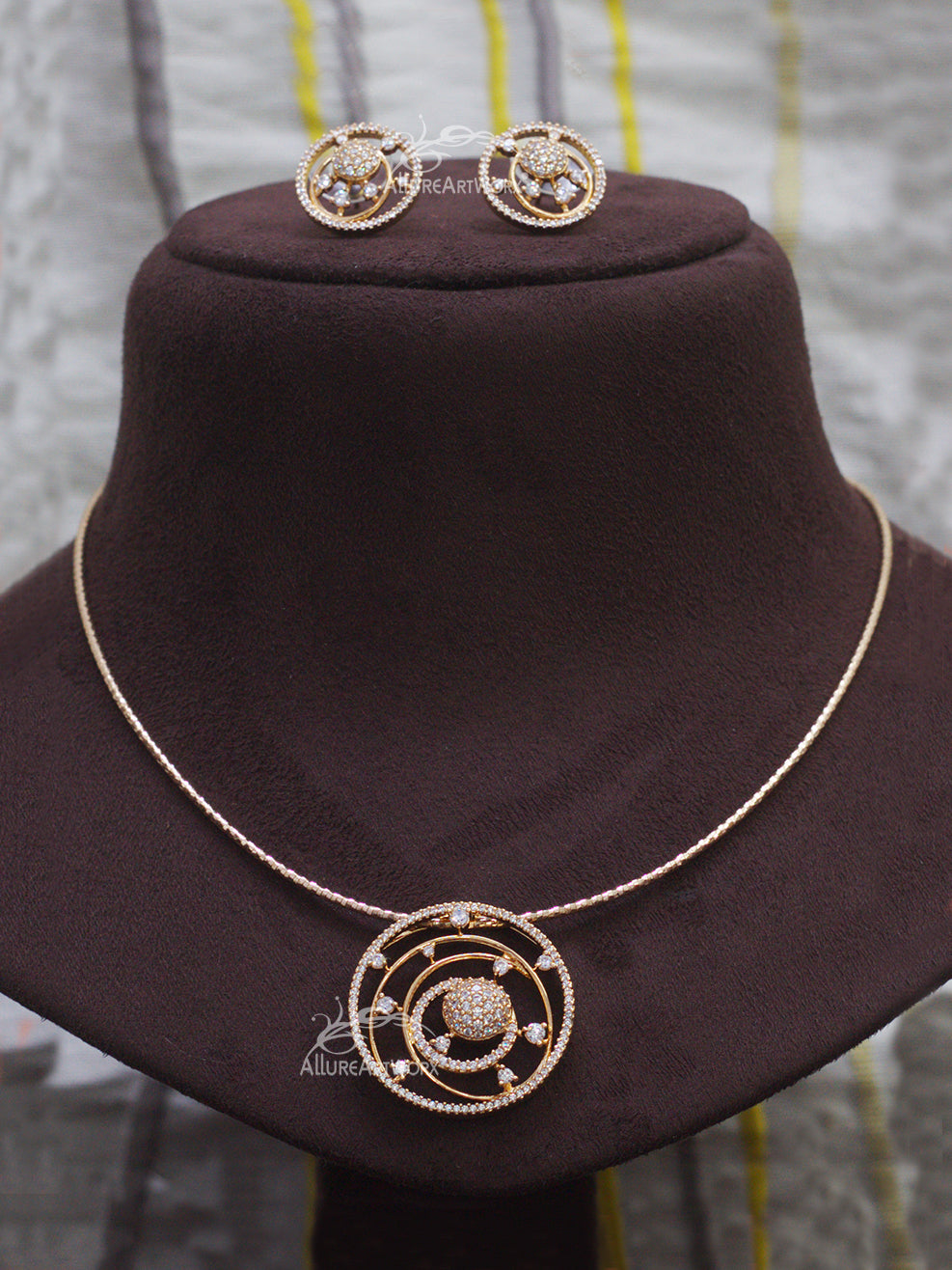 Dazzling Set